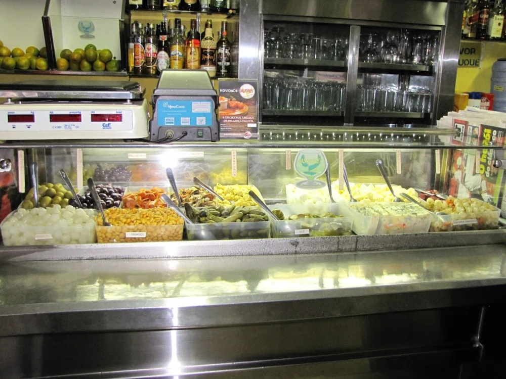 Bar Valadares