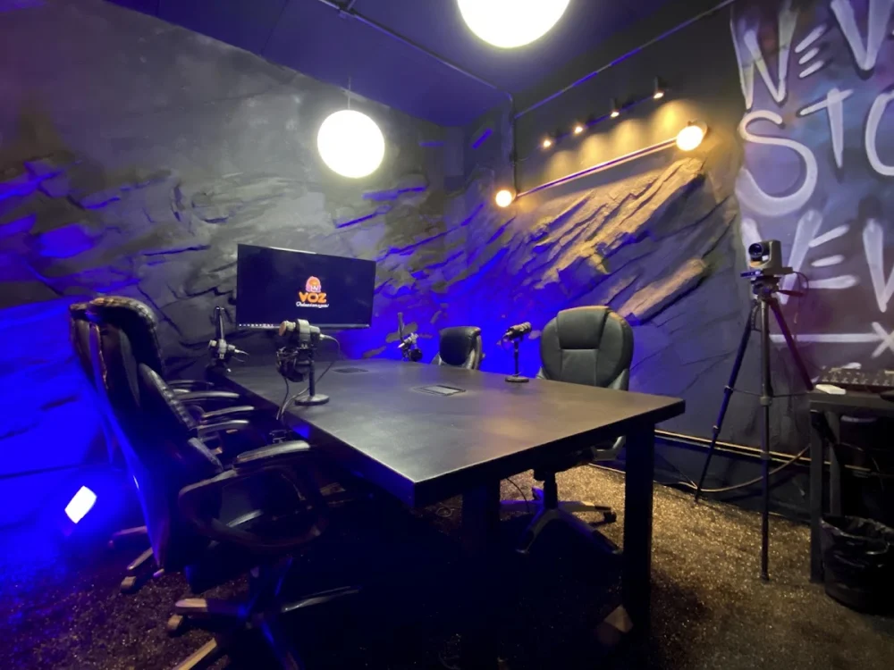 Estúdio de Podcast Voz