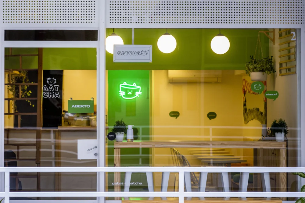 Gatcha (Cat Café/Matcha Café)