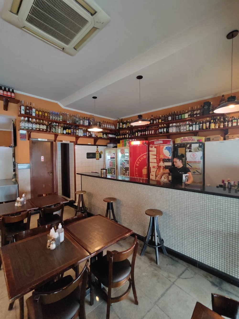 Vivos Bar & Restaurante